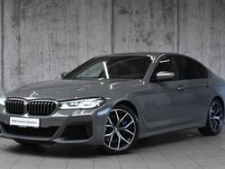 Szary bernina z bursztynowym połyskiem metalizowany Używany 2021 BMW M550 Shadowline Sedan/Limuzyna | 239 900 zł