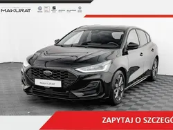 Czarny Używany 2022 Ford Focus ST-Line X Hatchback | 92 800 zł (Uczciwa cena)