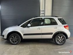 Srebrny Używany 2012 Suzuki SX4 Hatchback | 41 700 zł (Drogi)