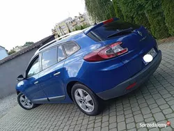 Niebieski Używany 2010 Renault Mégane GrandTour Kombi | 11 900 zł (Dobra cena)