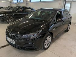 Czarny (metalik) Używany 2021 Opel Astra Kombi | 44 900 zł (Uczciwa cena)