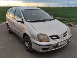 Srebrny Używany 2002 Nissan Almera Tino Minivan | 4200 zł