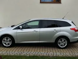Srebrny Używany 2011 Ford Focus Kombi | 22 000 zł