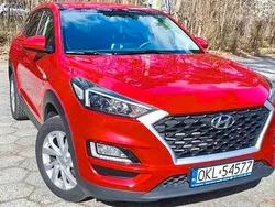 Czerwony Używany 2018 Hyundai Tucson SUV | 77 500 zł (Uczciwa cena)
