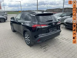 Czarny (metalik) Używany 2024 Toyota Corolla Cross SUV | 86 900 zł