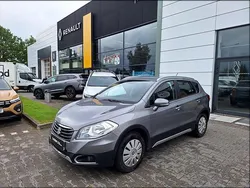 Szary Używany 2013 Suzuki SX4 S-Cross SUV | 36 900 zł (Dobra cena)
