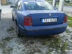 Niebieski Używany 1998 VW Passat Sedan/Limuzyna | 3800 zł (Uczciwa cena)