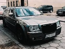 Zielony Używany 2007 Chrysler 300C Kombi | 13 200 zł