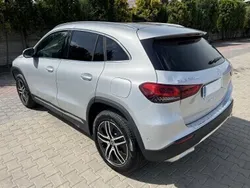 Mercedes GLA250
