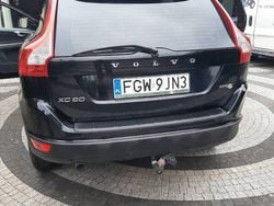 Czarny Używany 2011 Volvo XC60 SUV | 43 900 zł (Uczciwa cena)