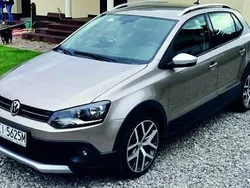 Beżowy Używany 2015 VW Polo Hatchback | 31 900 zł (Dość drogi)