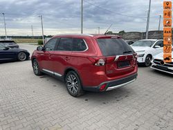 Bordowy Używany 2016 Mitsubishi Outlander SUV | 21 900 zł