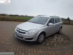 Srebrny (metalik) Używany 2007 Opel Astra Sedan/Limuzyna | 14 300 zł (Drogi)