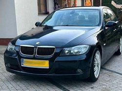Czarny Używany 2006 BMW 320 Exclusive Sedan/Limuzyna | 13 900 zł (Uczciwa cena)
