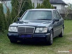 Używany 1995 Mercedes E220 | 6800 zł