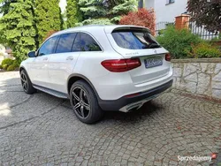 Biały Używany 2018 Mercedes GLC300 SUV | 122 000 zł (Super Cena)