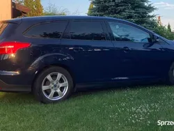 Granatowy Używany 2017 Ford Focus Sedan/Limuzyna | 36 000 zł (Dość drogi)