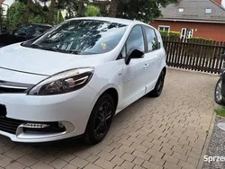 Biały Używany 2015 Renault Scénic III Bose Edition Minivan | 29 500 zł (Dobra cena)