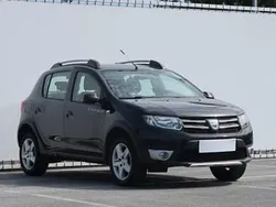 Czarny Używany 2017 Dacia Sandero Hatchback | 37 999 zł (Uczciwa cena)