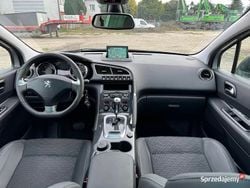 Srebrny Używany 2017 Peugeot 3008 Hatchback | 35 950 zł (Super Cena)