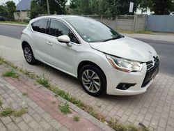 Biały Używany 2015 Citroën DS4 Hatchback | 19 999 zł