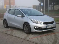 Srebrny Używany 2016 Kia Ceed Hatchback | 28 900 zł (Dobra cena)