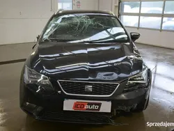 Czarny Używany 2015 Seat Leon Kombi | 10 800 zł