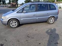 Grafitowy Używany 2004 Opel Zafira Minivan | 4500 zł (Uczciwa cena)