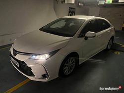 Biały Używany 2022 Toyota Corolla Comfort Sedan/Limuzyna | 69 990 zł (Dobra cena)