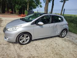 Srebrny Używany 2012 Peugeot 208 Hatchback | 12 999 zł