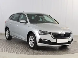 Srebrny Używany 2021 Skoda Scala Hatchback | 57 999 zł (Uczciwa cena)