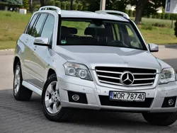 Srebrny (metalik, perła) Używany 2009 Mercedes GLK220 SUV | 41 900 zł