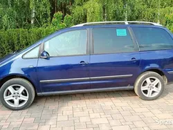 Granatowy Używany 2010 VW Sharan Minivan | 18 900 zł
