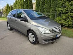 Beżowy Używany 2005 Mercedes B170 Minivan | 14 500 zł (Dość drogi)