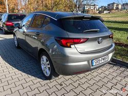 Grafitowy Używany 2019 Opel Astra Enjoy Hatchback | 49 000 zł (Dość drogi)