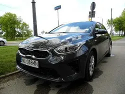 Szary Używany 2019 Kia Ceed 2 Hatchback | 46 900 zł (Uczciwa cena)
