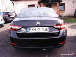 Czarny Używany 2016 Skoda Superb Sedan/Limuzyna | 74 500 zł (Uczciwa cena)