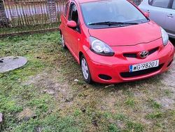 Czerwony Używany 2009 Toyota Aygo Hatchback | 5000 zł (Dobra cena)