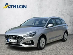 Szary (metalik) Używany 2023 Hyundai i30 Kombi | 68 100 zł (Uczciwa cena)