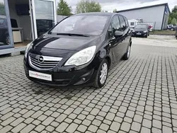 Czarny Używany 2011 Opel Meriva Minivan | 19 900 zł (Uczciwa cena)