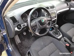 Grafitowy Używany 2012 Skoda Octavia Hatchback | 17 500 zł (Uczciwa cena)