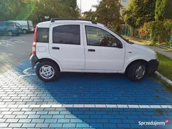 Biały Używany 2005 Fiat Panda Hatchback | 2250 zł (Uczciwa cena)