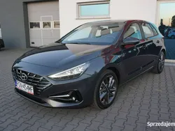 Szary Używany 2023 Hyundai i30 Hatchback | 85 900 zł (Uczciwa cena)