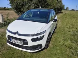 Biały Używany 2020 Citroën C4 SpaceTourer Minivan | 52 900 zł (Uczciwa cena)