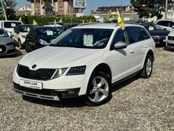 Biały (metalik) Używany 2017 Skoda Octavia Kombi | 59 900 zł (Dobra cena)