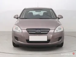 Brązowy Używany 2007 Kia Ceed Hatchback | 13 999 zł (Uczciwa cena)