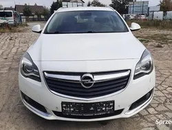 Biały Używany 2015 Opel Insignia Edition Kombi | 23 900 zł (Super Cena)