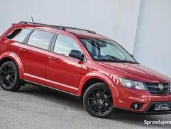 Czerwony Używany 2014 Fiat Freemont Black Code SUV | 45 899 zł (Uczciwa cena)