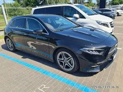 Czarny Używany 2024 Mercedes A200 Hatchback | 104 000 zł