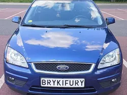 Niebieski Używany 2006 Ford Focus Ghia Hatchback | 9900 zł (Dobra cena)